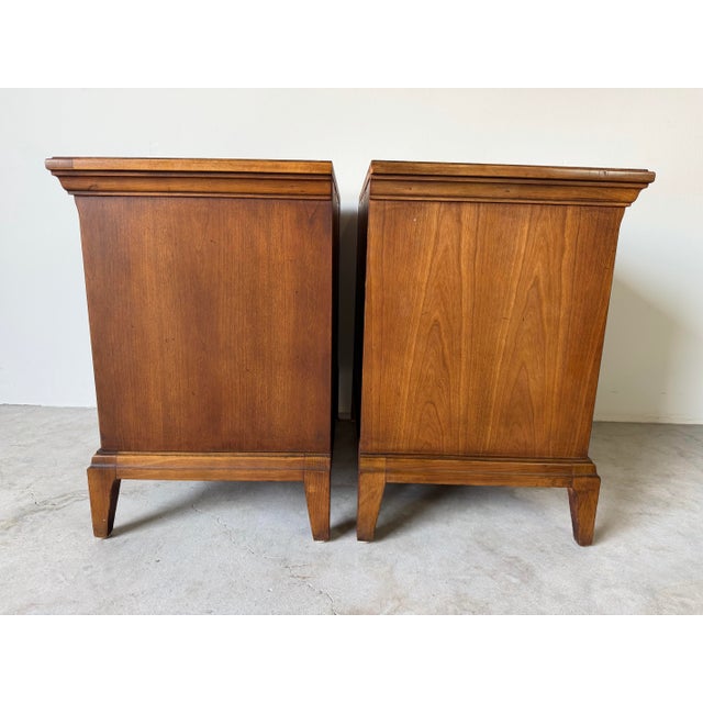 1970s Mid-Century Burl Wood Three-Drawer Nightstands – Pair For Sale - Image 10 of 13