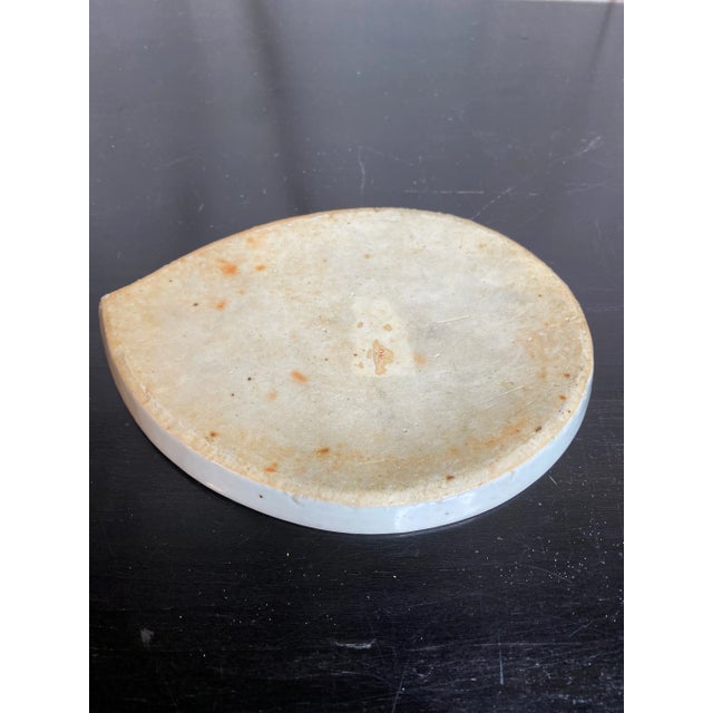 Chinese Circa 1820 Chinese Export Blue Canton Leaf Dish For Sale - Image 3 of 6