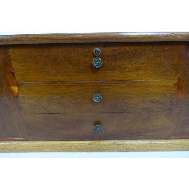 Beautiful Vintage Chest (47" x 17.5" x 16.75") with a small tray in green color. It has some manufacturing information...