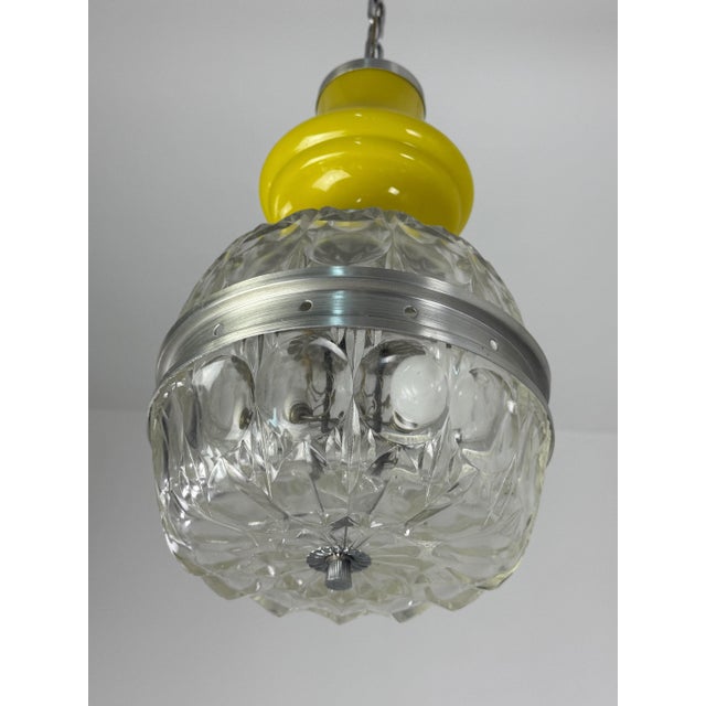 Space Age Pendant Lamps in Yellow Murano Glass, 1970s, Set of 2 For Sale - Image 10 of 15