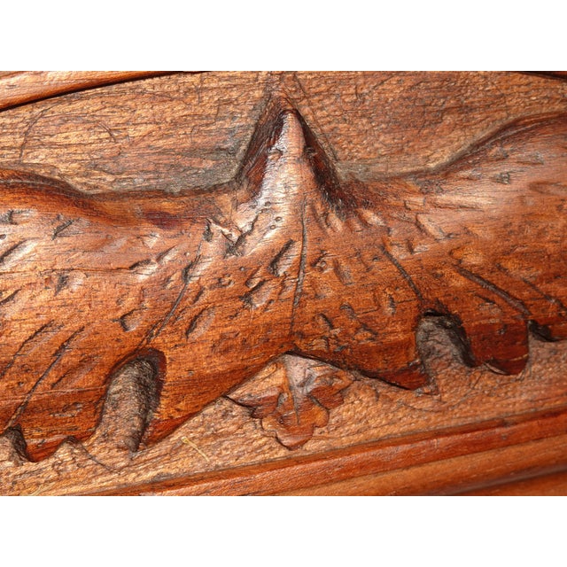 1930s Vintage Solid Wood Brown Federal Style Picture Frame W an Eagle Motif For Sale - Image 5 of 14