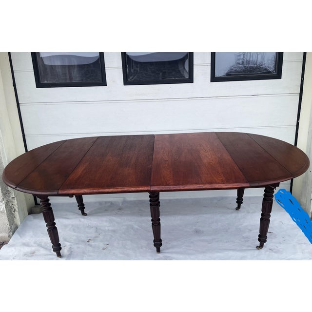 Antique English Victorian Oval Dining Table with Extendable Top, 19th Century For Sale - Image 10 of 18