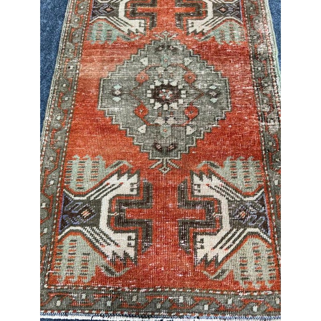 Contemporary Turkish Yastik Rug 1'8" x 2'8" For Sale - Image 3 of 5
