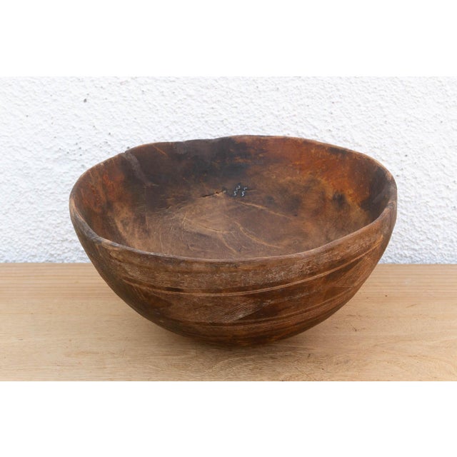 Early 20th Century Handcarved African Rounded Wooden Bowl For Sale - Image 5 of 8
