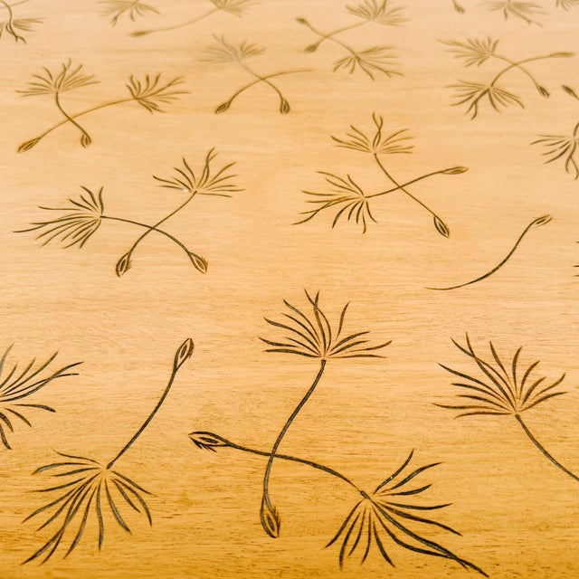 Wood Vintage Mid-Century Modern Oval Cocktail Table With Dandelion Motif on Lacquered Faux Bamboo Base by Kittinger For Sale - Image 7 of 10