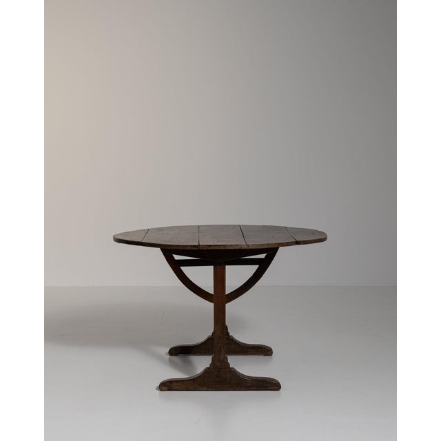 19th Century France Rich Walnut Brown Round Tilt-Top Drop-Leaf Table For Sale - Image 9 of 11