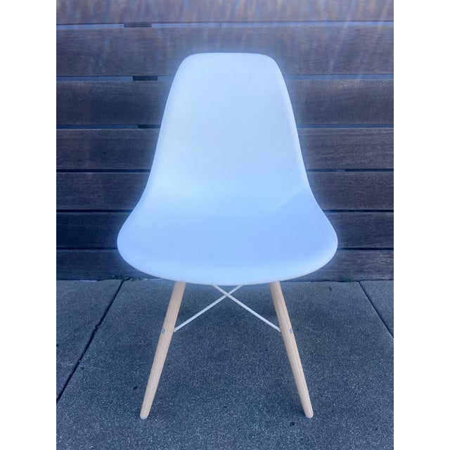 Plastic Mid Century Modern Eames Chair For Sale - Image 7 of 7