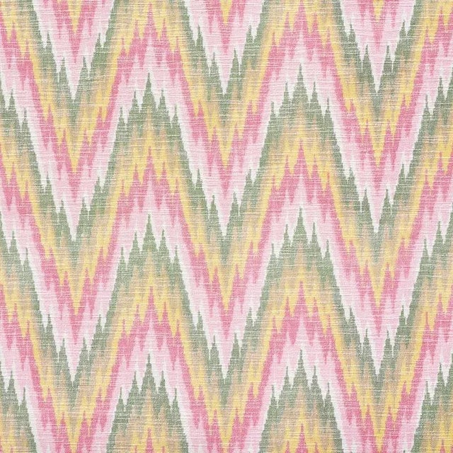 Sample - Schumacher Ibiza Flamestitch Fabric in Spring For Sale