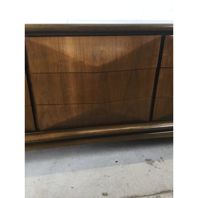 Mid Century Modern Lowboy Dresser With Unique Diamond Front by United Furniture For Sale - Image 10 of 17