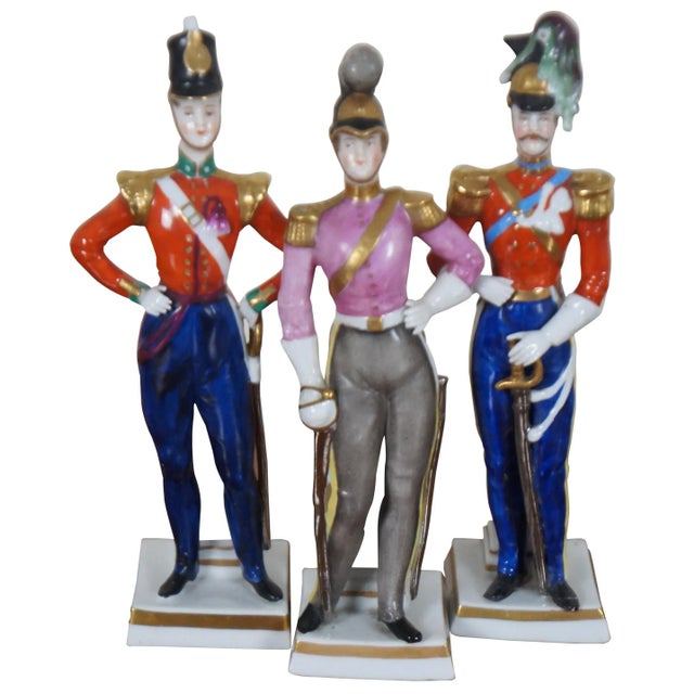 Antique A.J. Uffrecht & Co Germany Porcelain Soldier Figurines - Set of 3 For Sale - Image 13 of 13