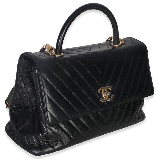 Contemporary Black Chevron Aged Calfskin Large Coco Top Handle Bag For Sale - Image 3 of 8