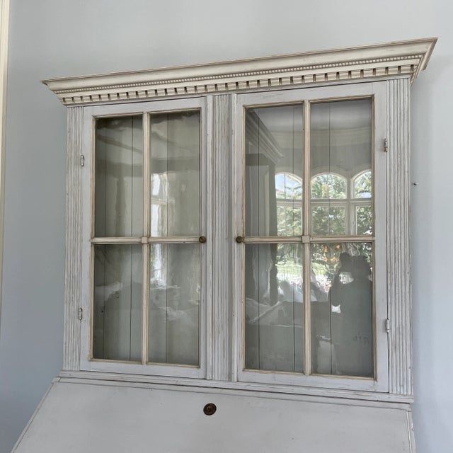 Gustavian (Swedish) Mid 19th Century Gustavian Swedish Antique Secretary Secretary Desk For Sale - Image 3 of 13
