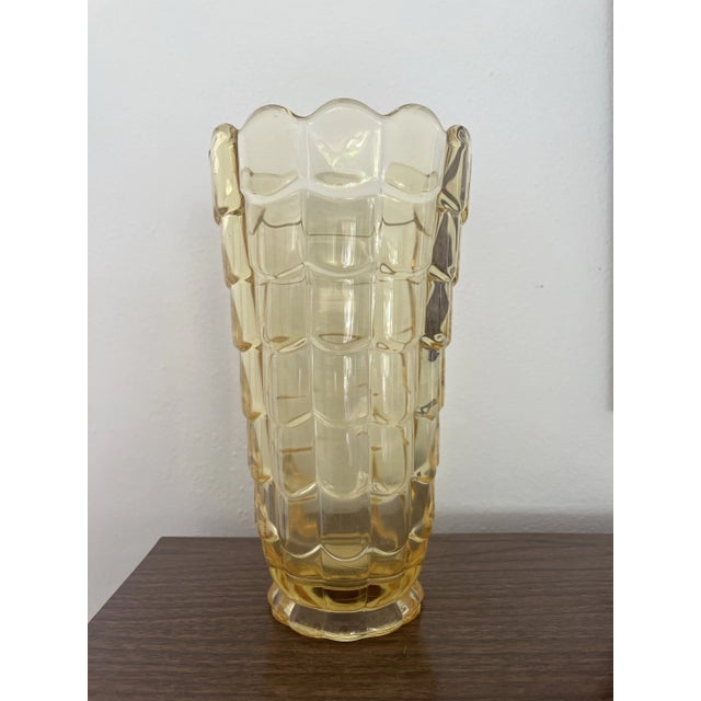 Glass Mid-Century Modern Cambridge/Manderin Gold Pressed Glass Vase in the Cascade Pattern Circa 1949-58 For Sale - Image 7 of 8