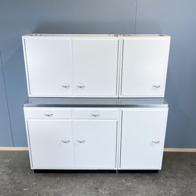 Poggenpohl Kitchen Set with Grey-Blue Mottled Resopal Worktop, 1950s, Set of 5 For Sale - Image 3 of 18