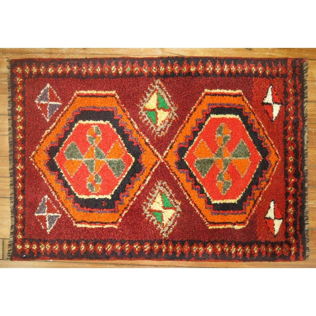A One of a Kind Turkish Anatolian Rug Details rug no. y1389 size 1' 10" x 2' 8" (56 x 81 cm)