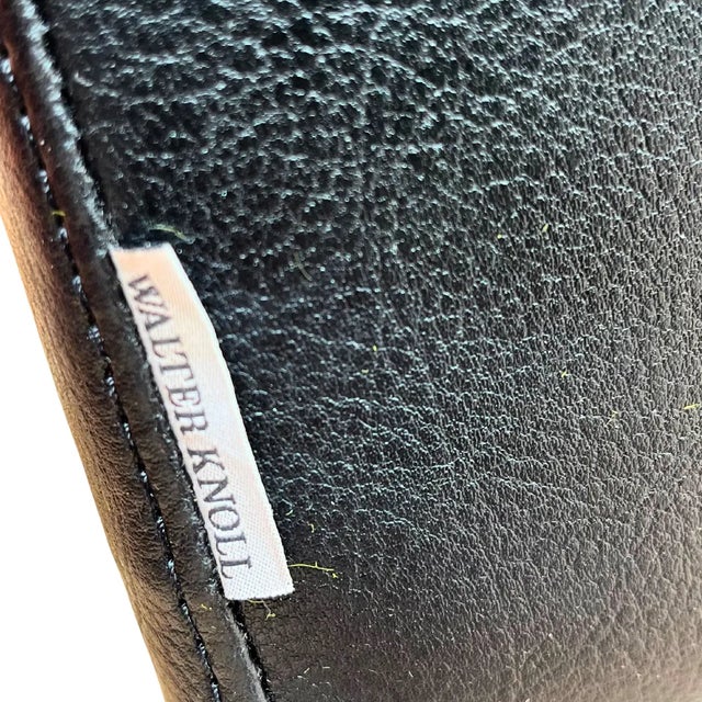 Mid-Century Modern George Chairs in Black Leather with Metal Frames by Eoos for Walter Knoll / Wilhelm Knoll, Germany, 2000s, Set of 6 For Sale - Image 3 of 11