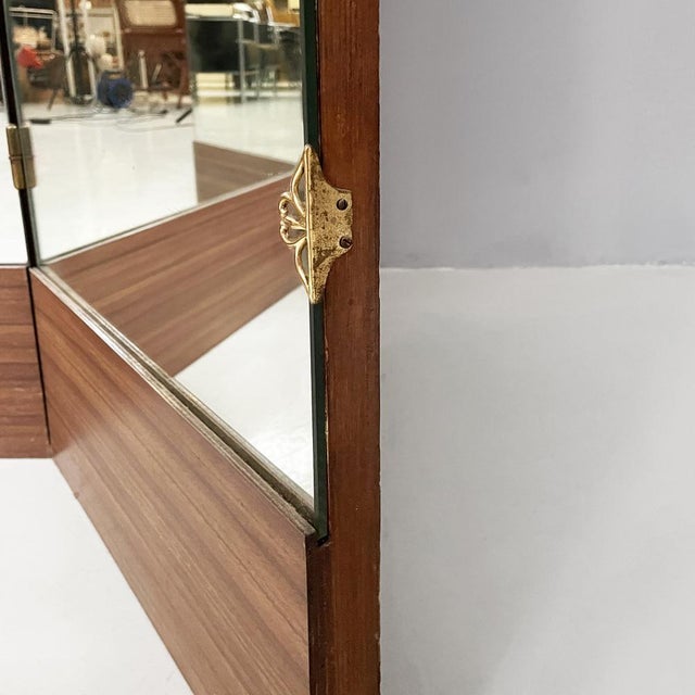 Mid-Century Modern Italian Free-Standing Mirror with Three Wooden Doors, 1960s For Sale - Image 15 of 18