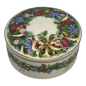 1980’s Mikasa Christmas Bouquet Porcelain Round Lidded Trinket Candy Box