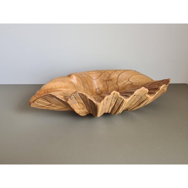Vintage Handmade Carved Wooden Seashell Bowl, 1960s For Sale - Image 4 of 13