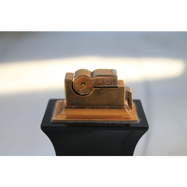 Hollywood Regency Style Black and Gold Tone Table Lighter W/ Greek Key Detail For Sale In Milwaukee - Image 6 of 11