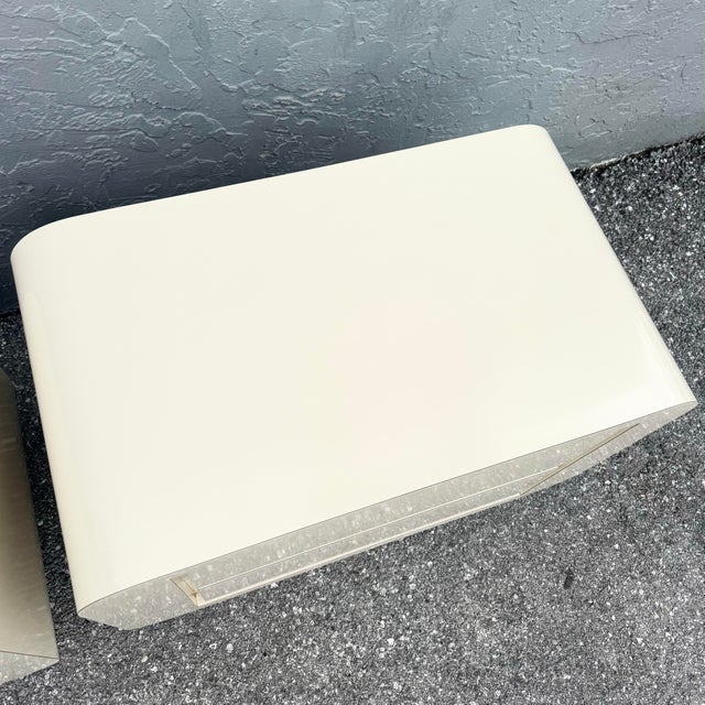 Late 20th Century Postmodern Cream Gloss Laminate Waterfall Nightstands - A Pair For Sale - Image 5 of 8