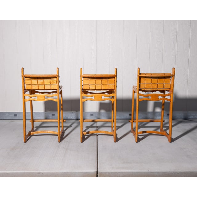 Vintage Studio Handcrafted Oak Counter Stools by John M. Toy - Set of 3 For Sale - Image 4 of 15