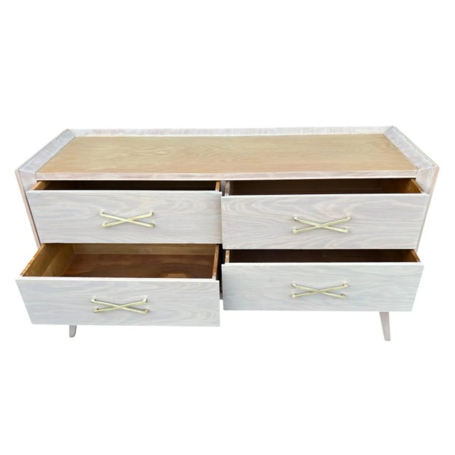Cream Mid-Century Modern Oyster Lacquered Chest of Drawers X Handles For Sale - Image 8 of 14