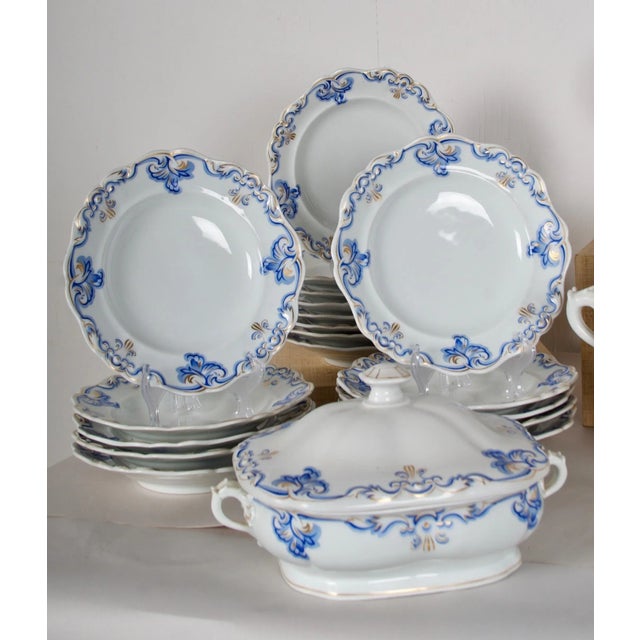 1851 Imperial Vienna Porcelain - Service for 18, 29 Pieces For Sale - Image 11 of 13