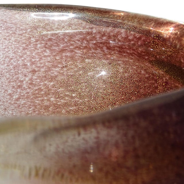 Mid 20th Century Vintage Murano Seguso Dark Amethyst Cinnamon Gold Flecks Italian Art Glass Conch Seashell Bowl For Sale - Image 5 of 7