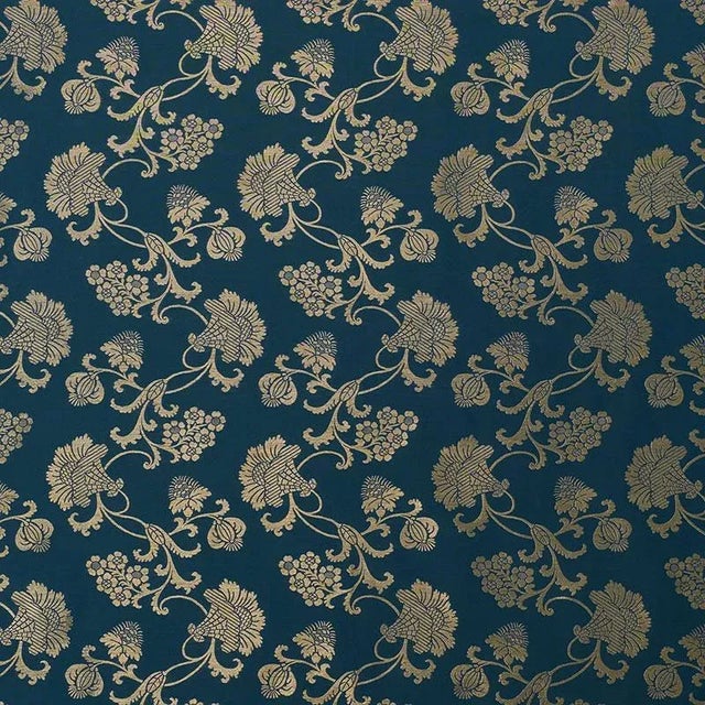 Woven with oxidized metallic threads, just like when it was first made in the 16th Century, this is sure to be an heirloom...
