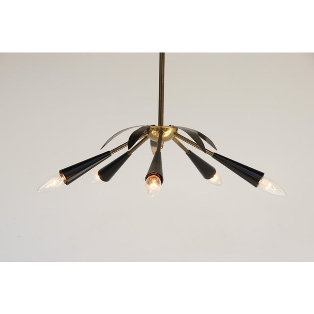 Modernist Sputnik Chandelier in the style of Stilnovo, 1950s For Sale - Image 4 of 11