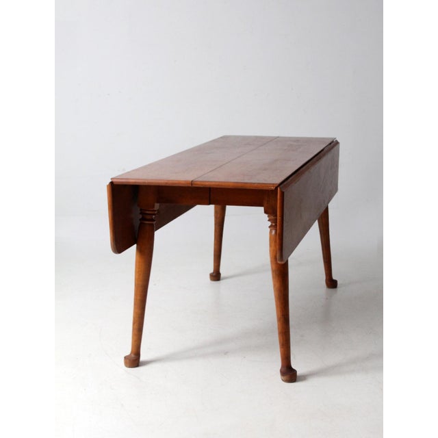 Mid 20th Century Mid-Century Colonial Revival Drop Leaf Dining Table in Sugar Maple For Sale - Image 5 of 18