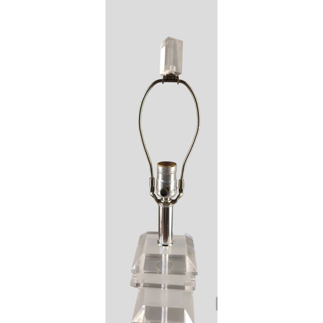 Late 20th Century Vintage Mid-Century Modern Stacked Clear & Frosted Lucite Lamp Original Finial For Sale - Image 5 of 11