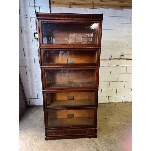 Globe Wernicke Early 20th Century Globe -Wernicke Antique Tiger Oak Five Stacking Bookcase/ Lawyer Bookcase For Sale - Image 4 of 18