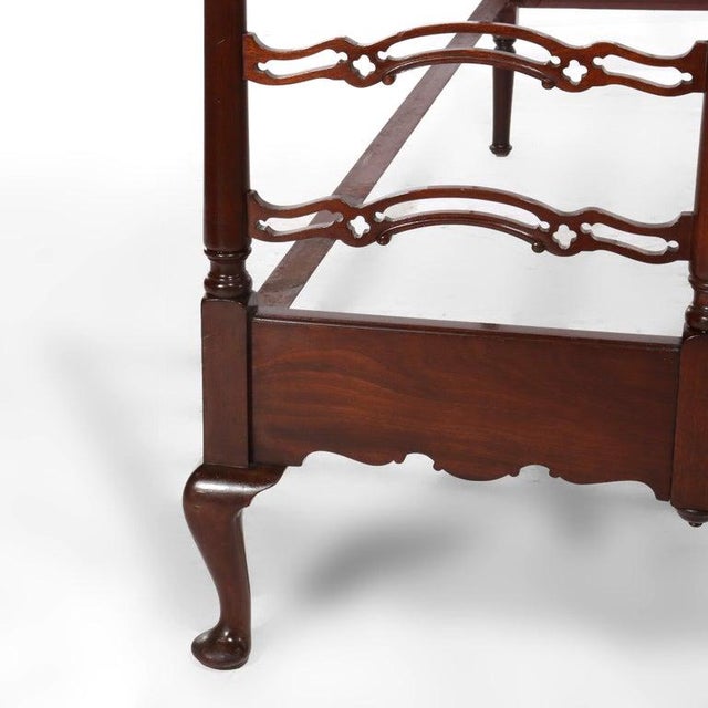 1940s Vintage Mahogany Filigree Twin Bed C1940 For Sale - Image 5 of 10