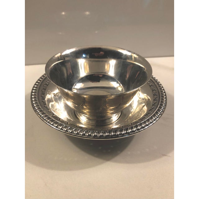 This beautiful English Silver Condiment / Sauce Bowl With Saucer will get lots of use; fill it with mustard, jelly,...