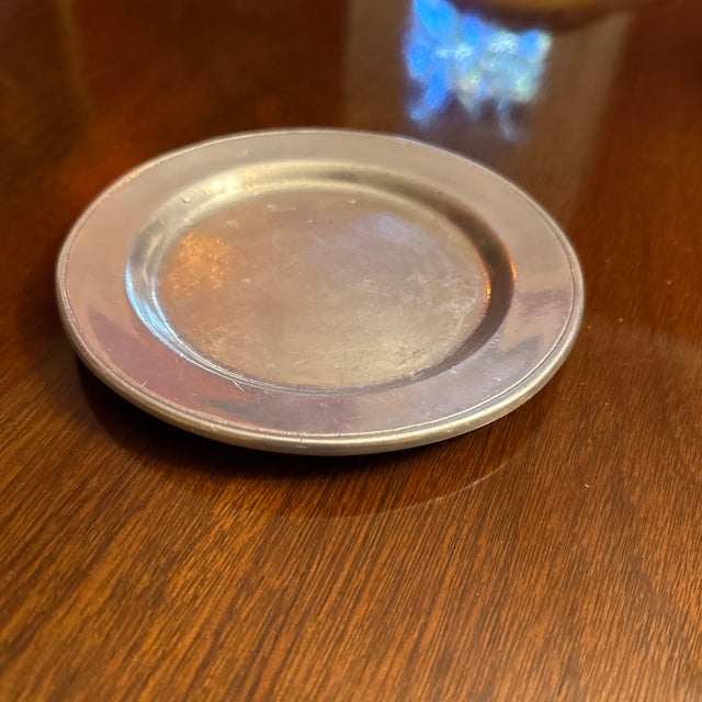A lovely small Wilton Armetale, Pennsylvania pewter plate. Good as a catchall tray or to hold a pillar candle.