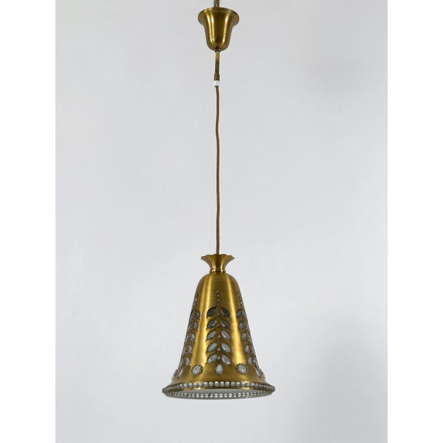 1950s Mid-Century Pendant Lamp in Brass and Crystal by Oswald Haerdtl for Lobmeyr, Austria, 1950s For Sale - Image 5 of 18