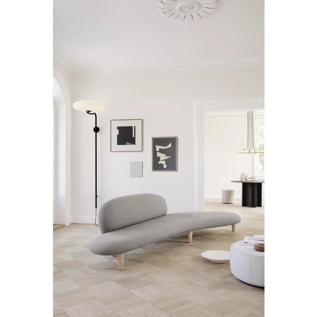 Mid-Century Modern Gino Sarfatti Model No. 2065 Wall Light For Sale - Image 3 of 6