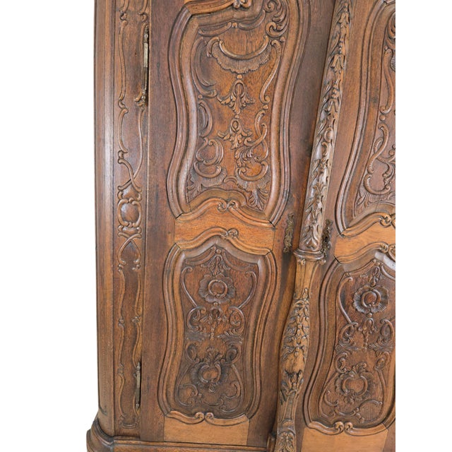 Wood French Carved Oak and Walnut Armoire with Mask and Cartouches, 1700s For Sale - Image 7 of 10