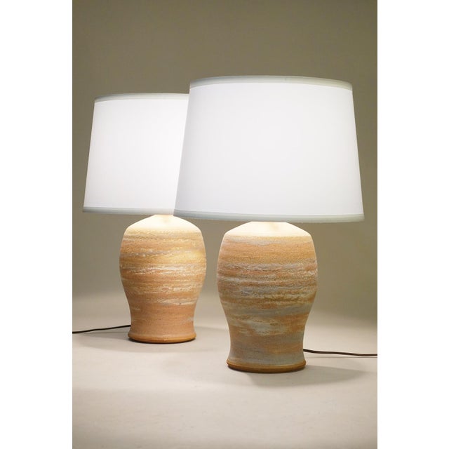 Rustic 1970s Southwestern Terra Cotta Ceramic Earthenware Art Pottery Table Lamp For Sale - Image 3 of 9