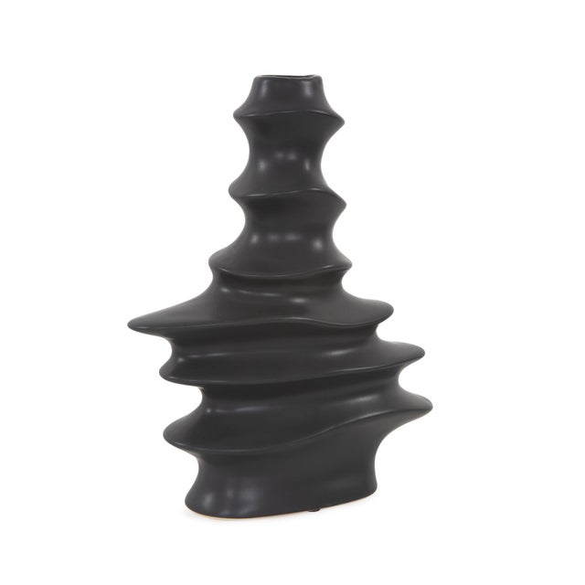 Sculpture Robert Cairn was a master of his shapes in ceramic that often created a sense of movement. He inspired us to...