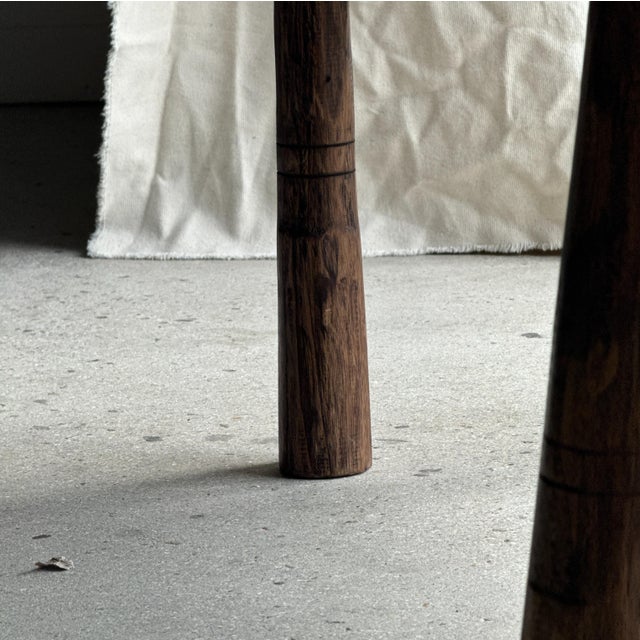 Vintage Indonesian Brown Teak Coffee Table with Tapered Legs, 1980s For Sale - Image 17 of 18