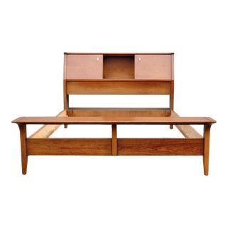 1960s Drexel Profile Full Size Bedframe - Headboard, Footboard & Rails For Sale