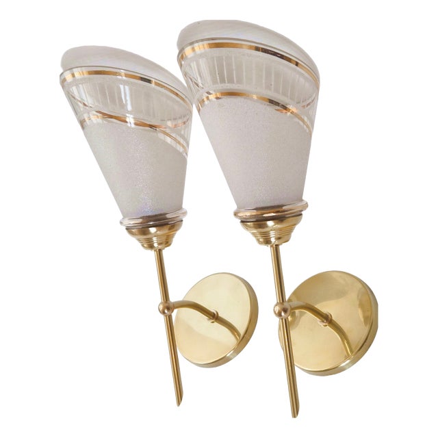 Vintage Wall Lights in Glass and Gilded Brass, 1950s, Set of 2 For Sale