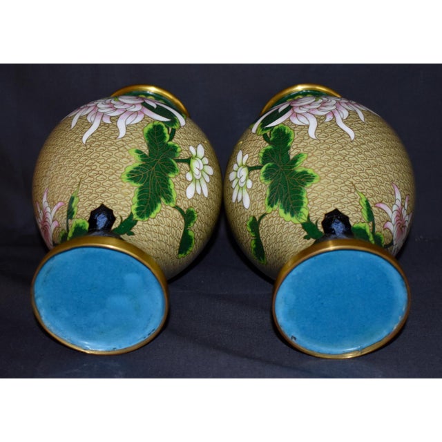 Vintage Chinese Cloisonne Enamel Vases Pair Mirrored Floral Chrysanthemum Mums For Sale - Image 15 of 15