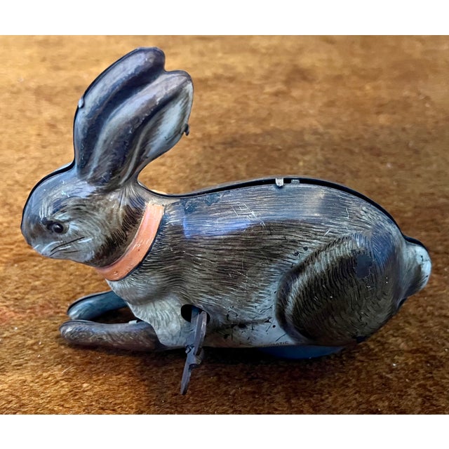 Lithographed Tinplate Clockwork Bunny Rabbit or Hare by the Automatic Toy Co. Staten Island, New York Circa 1930 For Sale - Image 15 of 18