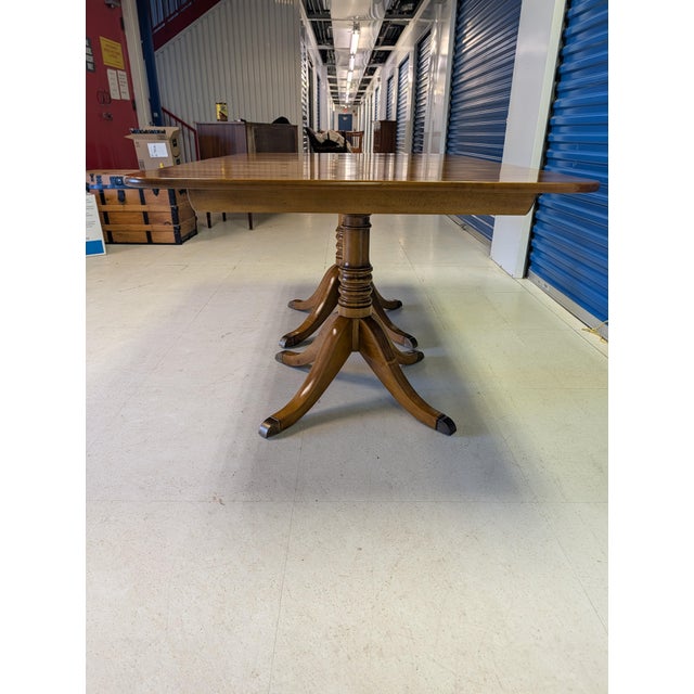 Midcentury L. & j.g. Stickley "Cherry Valley" Duncan Phyfe Dining Table For Sale In New York - Image 6 of 14