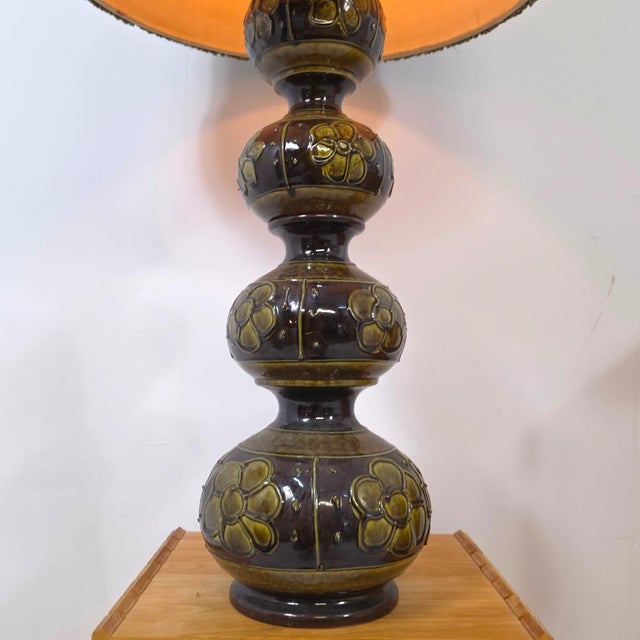 1970s Mid-Century Ceramic Floral Bubble Lamp from Kaiser Idell / Kaiser Leuchten, 1970s For Sale - Image 5 of 8