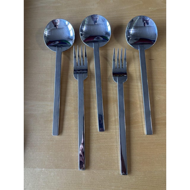 Boda Nova Glassworks 1980s 68-Piece Boda Nova Stockholm Stainless Steel Flatware Service for 12, Including Serving Pieces For Sale - Image 4 of 5
